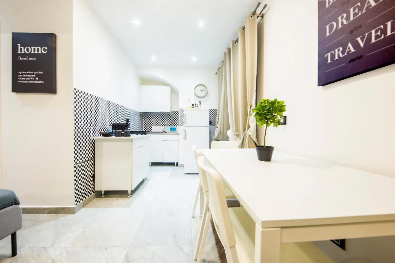 شقة Maccaja House By Holidayhome24 جنوة